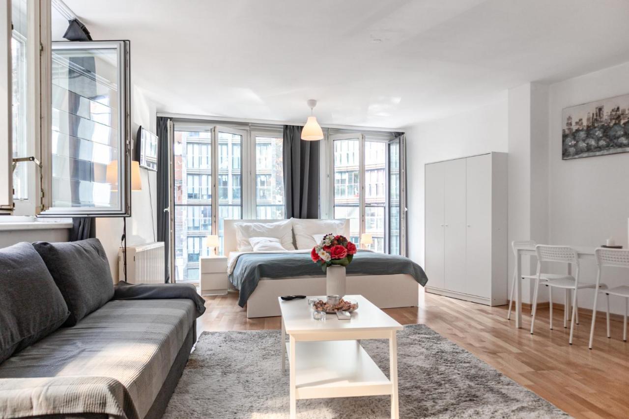 Gasometer Apartment - Designer Building With Amazing View Вена Экстерьер фото