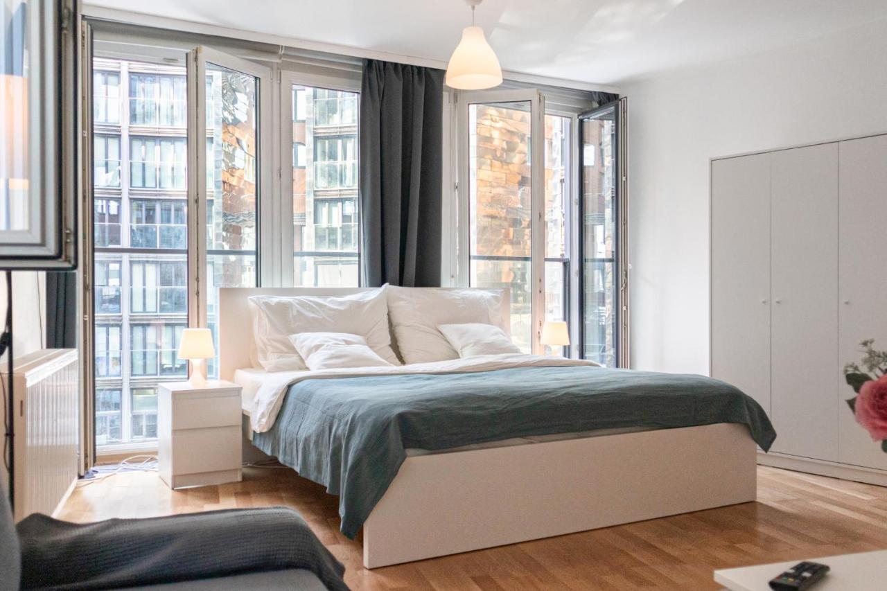 Gasometer Apartment - Designer Building With Amazing View Вена Экстерьер фото