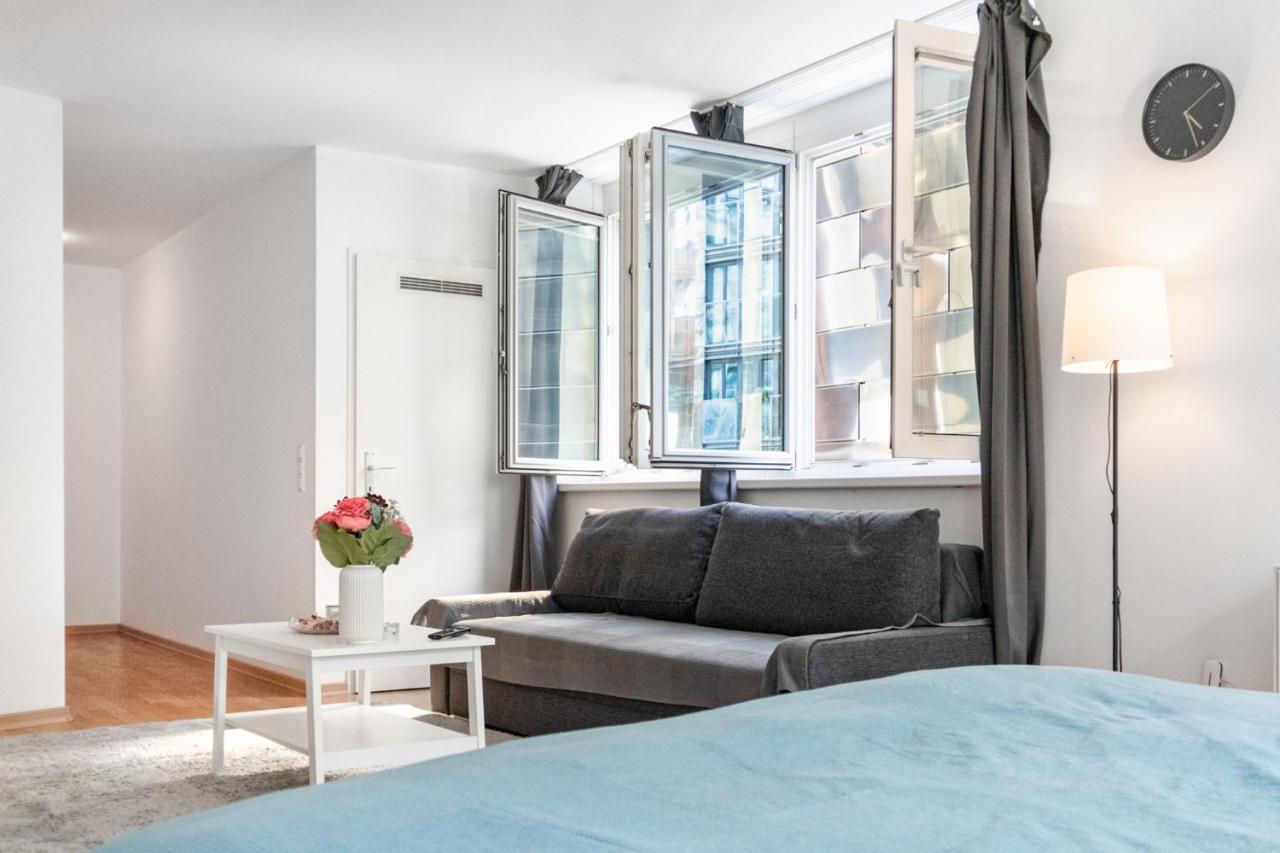 Gasometer Apartment - Designer Building With Amazing View Вена Экстерьер фото